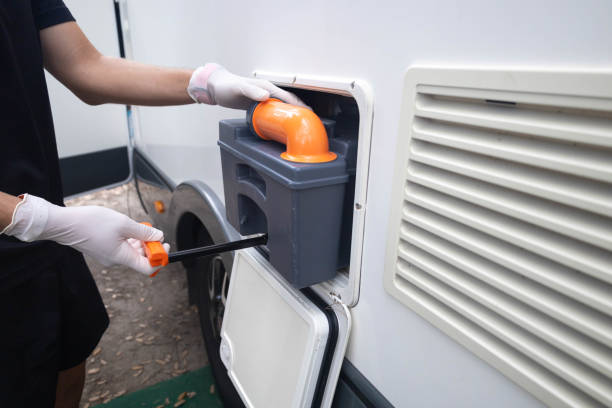 Portable Toilet Options We Offer in Maeser, UT